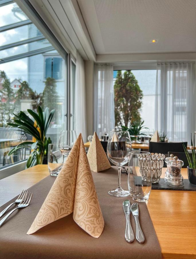 Hotel Hecht Rheineck Eksteriør billede
